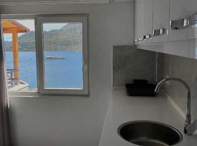 Melisa Бозбурун