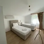 Hotel Melisa *