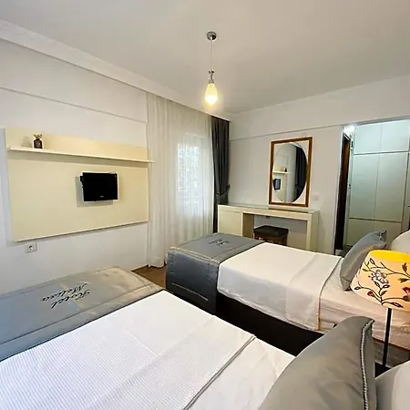 Melisa Hotel *
